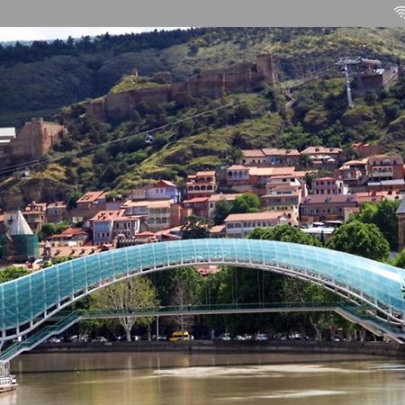 Madona'S Apartment Tbilisi Zewnętrze zdjęcie